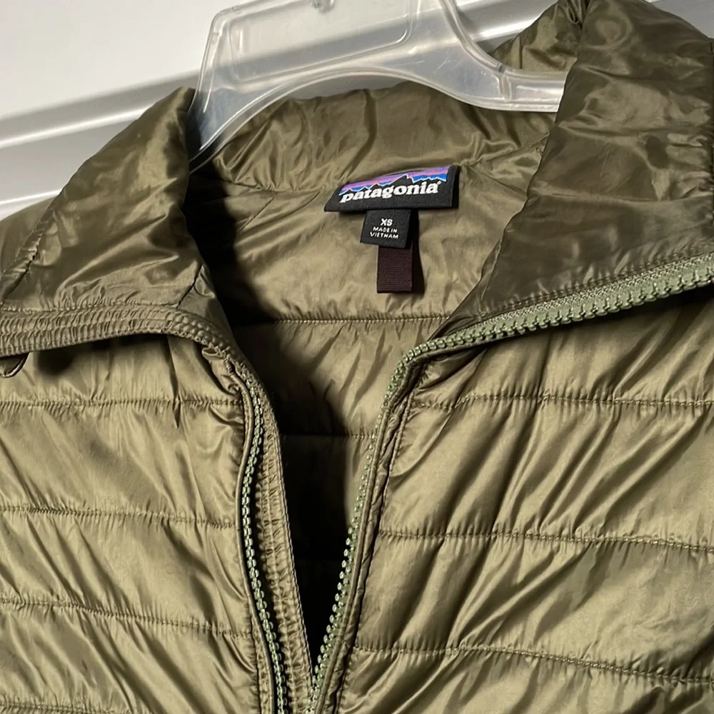 Patagonia packable puffer coat - Picture 10 of 11